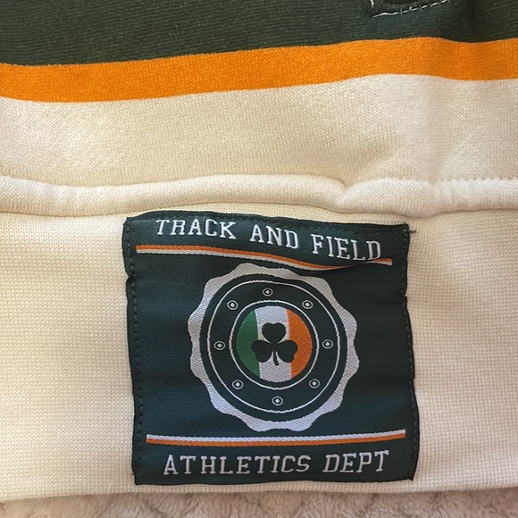 Retro Irish Mens Hoodie. Size Large. Full zip up hoodie. Never worn. - Picture 2 of 3